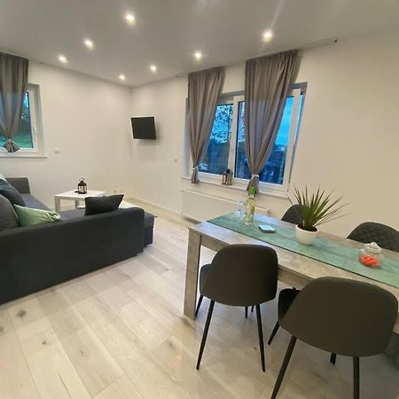 Ferienwohnung Vulkaneifel Stadtkyll Exterior foto